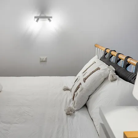 New 2024 Urban 48 Vakantiehuis Cagliari