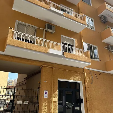 New 2024 Urban 48 Vakantiehuis Cagliari